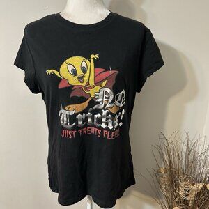 Looney Tones Tweety No Tricks! Just Treats Please! Halloween T-shirt Juniors XXL
